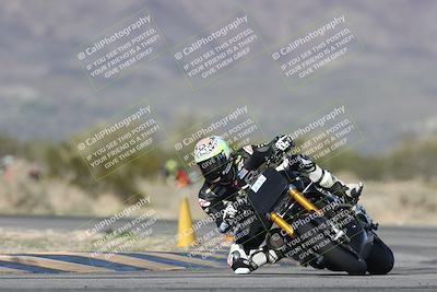 media/Jan-15-2026-Racers Edge (Thu) [[dfebeb70ab]]/2-A Group/Session 5 (Turn 5)/